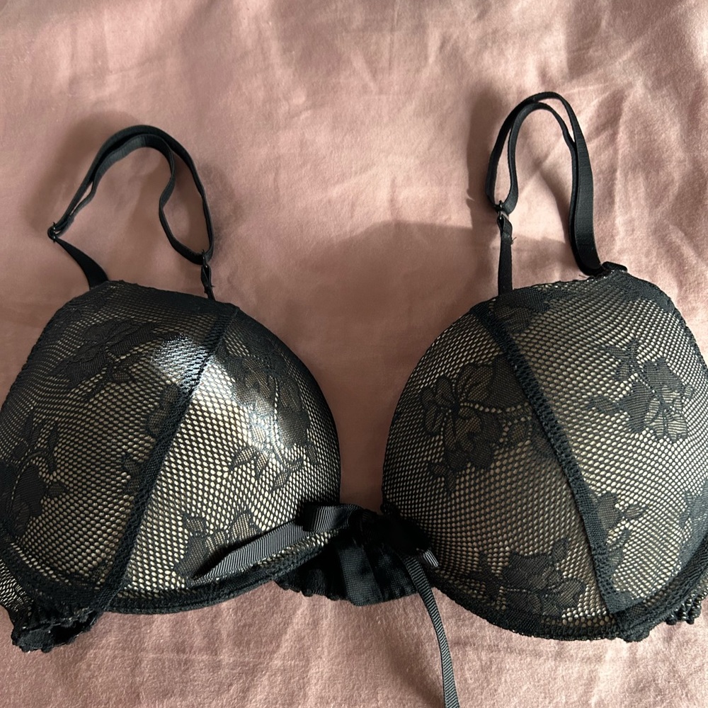 Aerie Scarlet Bra